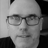 Thomas Lindgren