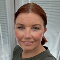 Alexandra Crookes