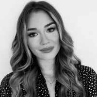 Emma Barr 🟡🟢/🔴🔵