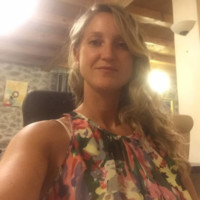 Toni Waite