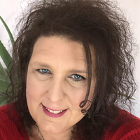 Debbie Vinsant