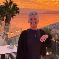 Julie Wallace
