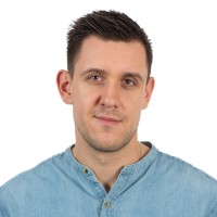Adrian Lenart