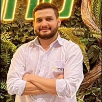 Victor Hugo Moy