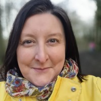 Andrea Mcloughlin