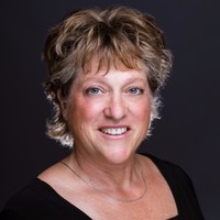 Kim Ruffino