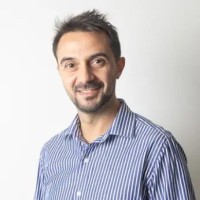 Matías Valia