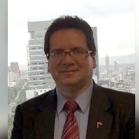 Moisés Carmona Romero