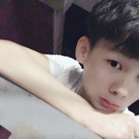 李金芳