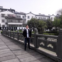 梁崇福