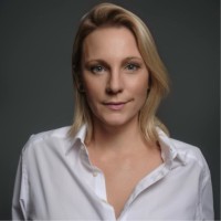 Dr. Jana Kübel