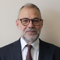Clive Levinson