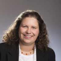 Sarah Steil