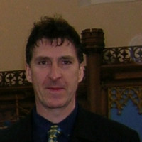 Dr Peter Straw