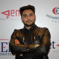 Enes Pi̇li̇s