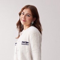 Maya E.