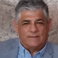 alberto flores flores