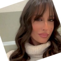 Sandy Apostolaki