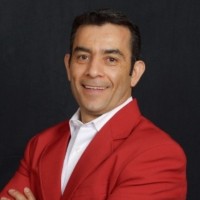 Mario a Reyes