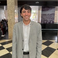 Simón Simonian