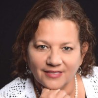 Sandra Russell