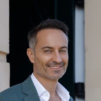 Dr. Siegfried Ladenbauer