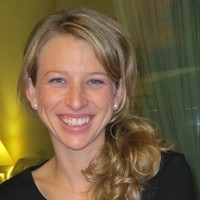LUCIA VIUDES BOTELLA