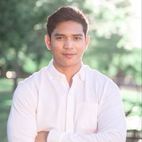 Lee Deleon