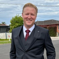 Lawrence Gillett