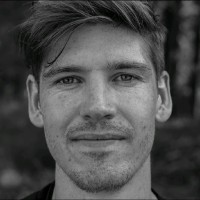Simon Atli Larsen