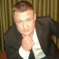 Денис Беляев