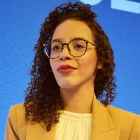 Monique Helena Lopes