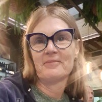 Fiona Henderson