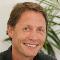 Dr. Ralf Glaubitz