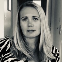 Julie Hempton
