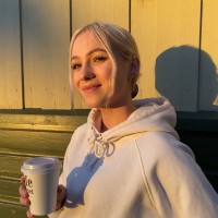 Anniken Holthe