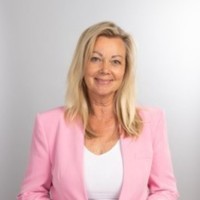 Elvira Van Dusseldorp