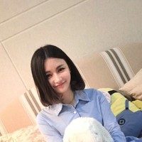 李亚蔚