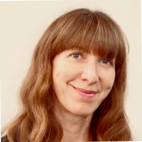 Louise Hunt