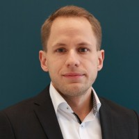 Dr. Joel Riemer