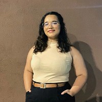 Beatriz Caroline