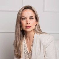 Luana Isse de Freitas Maes
