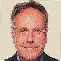 Dr. Christian Hennig