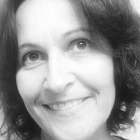 Leslie Larson