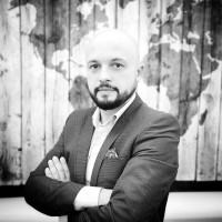 Cosmin Macaneata