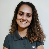 Larissa Kelly Silva Delfino