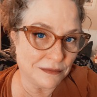Sandra Scott