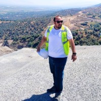 Ali Server Tüccar