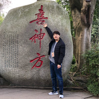 周乔龙