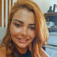 mariangela oliveira